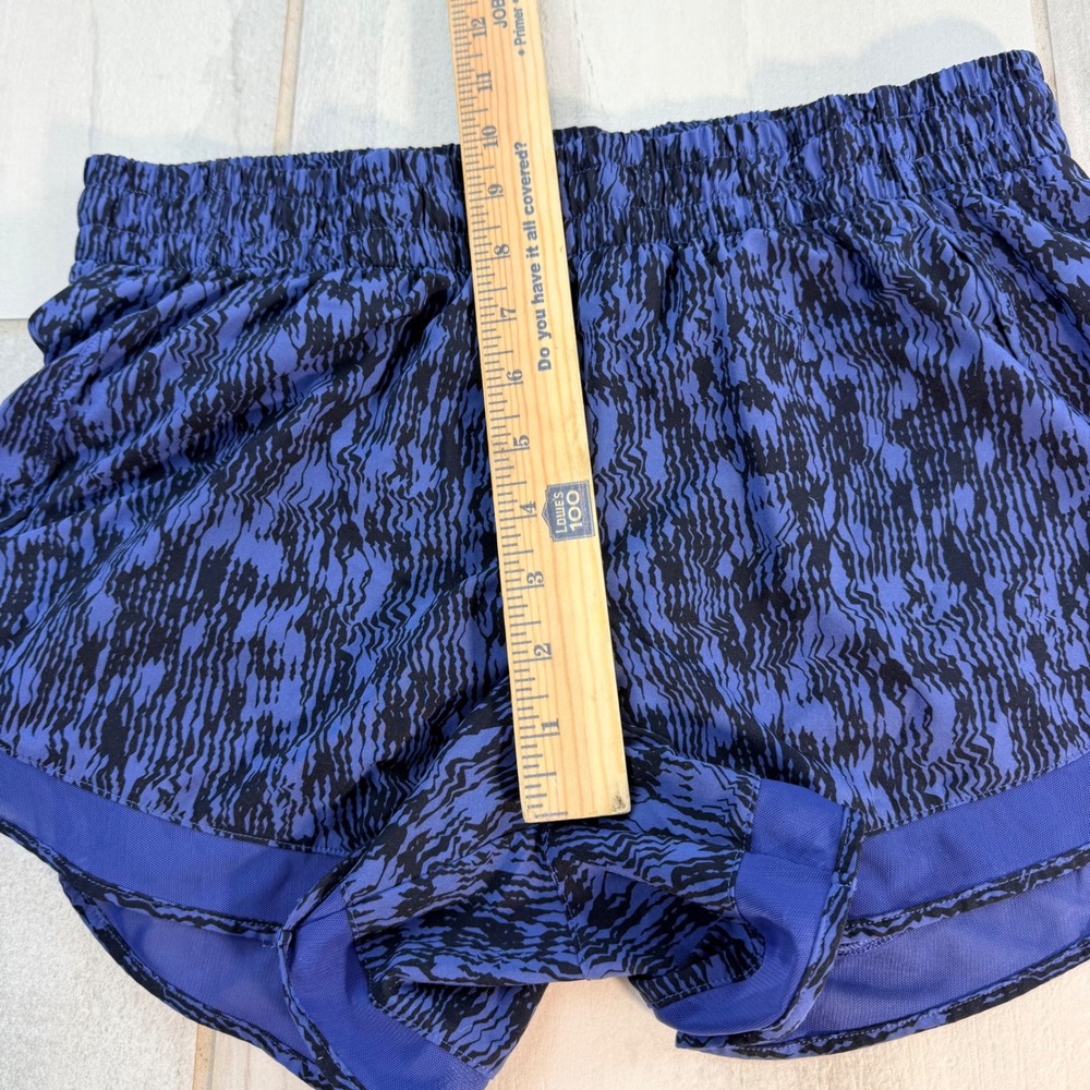 Athleta Mesh Racer Run 4" Short Blue Black Abstract Print Womens Size M - Picture 3 of 7